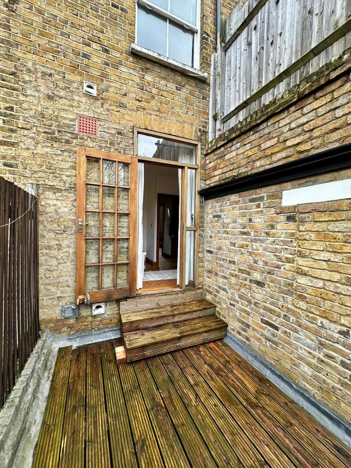 Lovely 1 Bed Apartment 2 Min To Station Londres Extérieur photo
